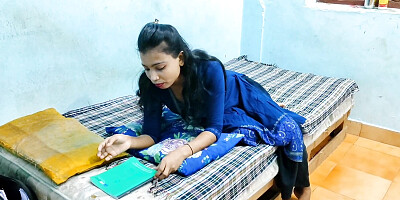 Stepbrothir accidentally gets a chance to fuck stepsister