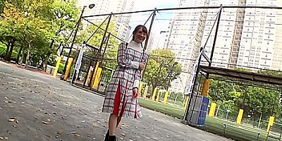 エロエロファッションモンスターのおしゃれワンヒースの20歳の女の子