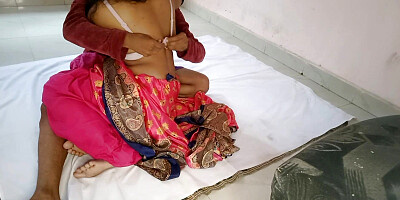 Neighbor was alone in the house watching the boat Desi sex with neighbor Sarika