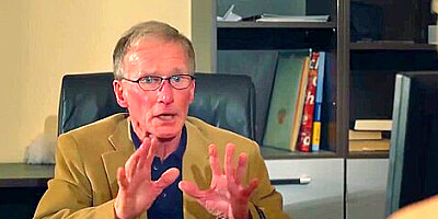 Featuring Luna Melbas Babe Dirt