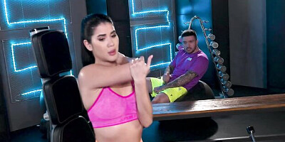 Lusty Lady Dee's medium size tits dirt