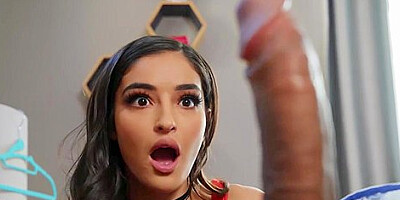 Wedding Ring Mishap Leads To Hc Anal For - Emily Willis