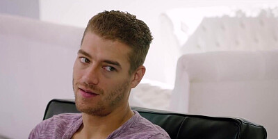 VIXEN I Got Nude For My Stepbrother and He Couldn't stand against