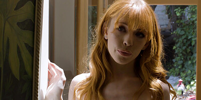 Madi Collins got fucked by hot lesbians