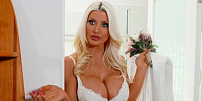 Mellanie Monroe, Brittany Andrews And Keiran Lee In And Wedding Day Thr