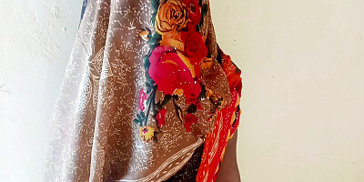 Desi padosan bhabhi ki chudai ki jab bhaiya ghar par nahi the hindi audeo