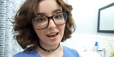 Nerdy Teen Stepsister is Wet for Cheatin