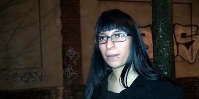 Sweet bookworm girl goes down to such some hard pecker