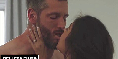 Brooklyn Gray And Mike Mancini In Horny Housewife Shows Her Husband Just What