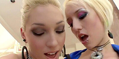 Lily Labeau And Proxy Paige Masturbates In The Same Room