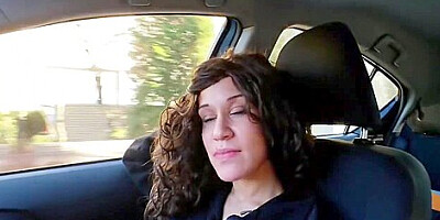 Petite Tia Mor Surprise Sex During Yoga