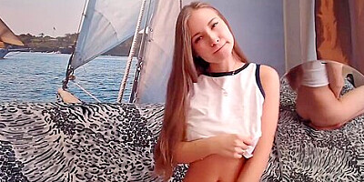 Amazing Via03, she brings a russian friend to play pantyless in webcam