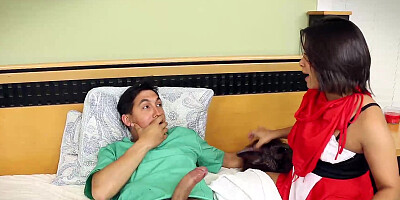 Penny Nichols barely fits a giant cock in her pussy for Halloween