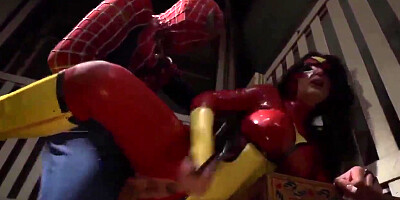 Spider female and Spider-Stud get it on.