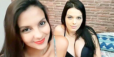 Lesbian Brazilian kiss Flavia Fox and Thaizinha