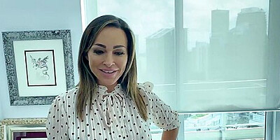 J Mac And Aubrey Black In Step Mom With Accent Makes B