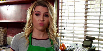 Juice bar girl gets fucked by her sexy MILF customer