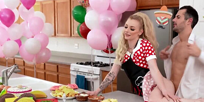 Solicitous boy fills up tattooed sweetie's pussy with his dick