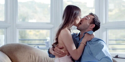 Man ejaculates on girlfriend's sexy tummy after lovemaking