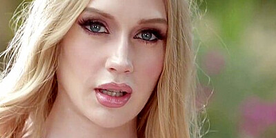 Emma Starletto In Blond Hair Babe Cutie On Hard Chopper
