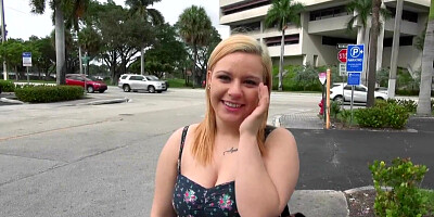 Chubby blonde got a nice facial cumshot
