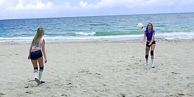 Eve Ellewood, Nicolette Love, Sierra Nicole In Volleyballin