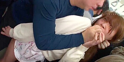 533_NHDTB002_1023_Japanese_Girl_get_groped