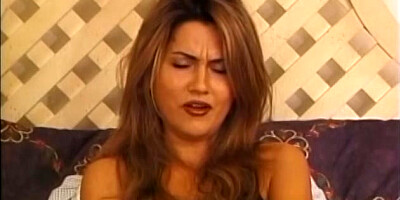 EDPOWERS - All natural Maxie Merson dicked and fed cum