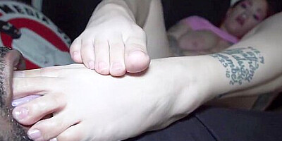 Queen Rogue And Santana Red - Crazy Thick Latina Threesome