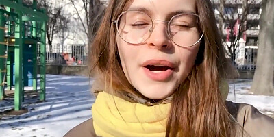 Daniela Loves To Sniff Women's Panties