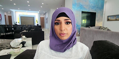 Virgin Arab teen stepsis tries to fit in
