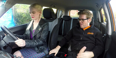 All dressed up Carly seduces driving instructor