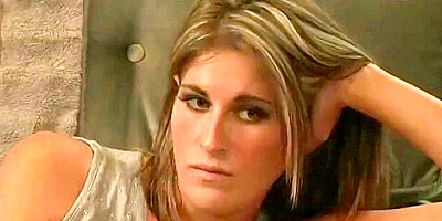 Sinn Sage sexually dominates Kara Price and then wants to have an orgasm