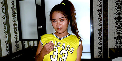 Thai BBW girl paid for sex on camera