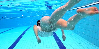 Katy Soroka Furry Nubile Underwater