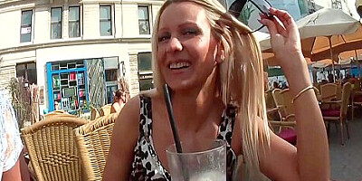 Sylvia Monti In In Der Stadt Angesprochen Und Gefickt - Deutsch Hd 40 Min