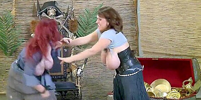 MILENA VELBA FIGHT GOLD ( MILF MILK WET PUSSY BIG TITS