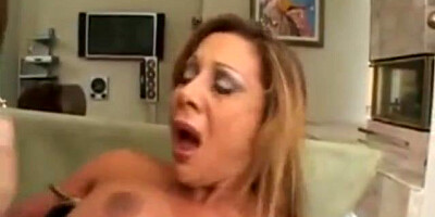 Fantastic rump music lecturer Demi Delia plumbs her schoolgirl