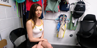 Horny teen thief stole to get fucked