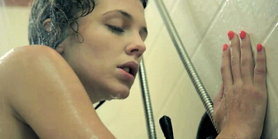 Kiera Winters - The Art Of Masturbation - NewSensations