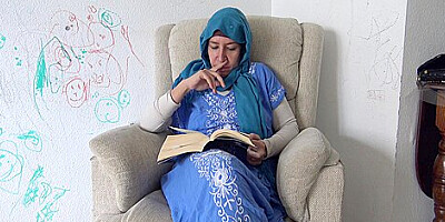 Egyptian Wife Lets Horny Husband Cum In Her Mouth