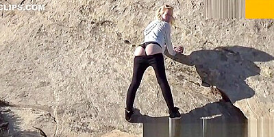 Young Couple Sneaks Off Public Trail for No Hands Blowjob-Ourdirtylilsecret
