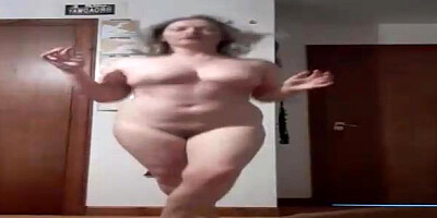 Nude inexperienced honey is doing some kind of a exercise in front of the web camera