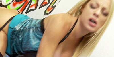 Cindy Behr Goes To The Gloryhole - Only3X