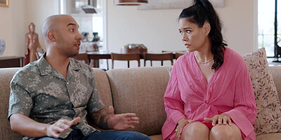 Wedding planner have threesome with the couple