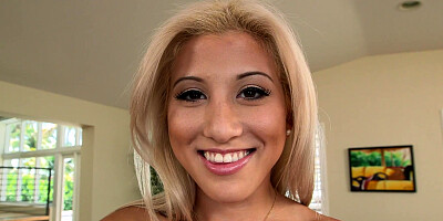 Blonde girl is expecting a good fuck