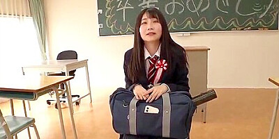 230202ついさっきまで学生だった娘a1