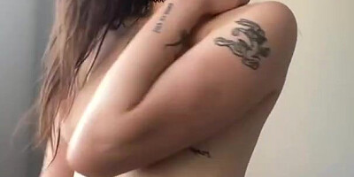 Решила расслабиться после учёбы