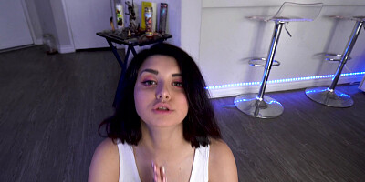 Leda Lothario works her wet mouth down on big dong