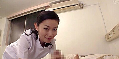 SI2203-Nasty mature nurse who is sexually harassed by a hospital patient and sucks the patient`s cock